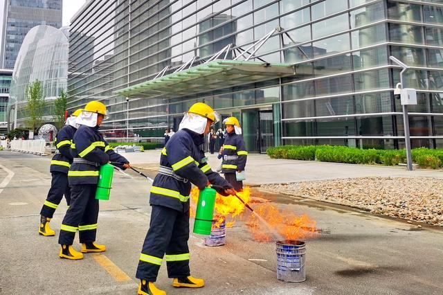 長(zhǎng)安區(qū)建筑裝飾裝修管理中心開展2019年度裝飾工程消防逃.